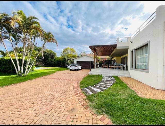 4 BEDROOM HOUSE FOR SALE IN UMHLANGA ROCKS